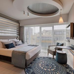 Port Superior Room